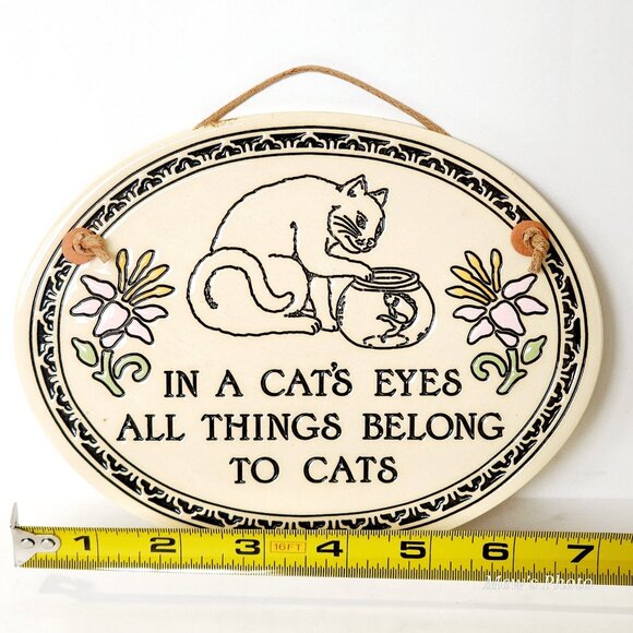 Vintage Trinity Pottery "IN A CAT'S EYES ALL THINGS BELONG TO CATS" In Pink - Picture 1 of 4